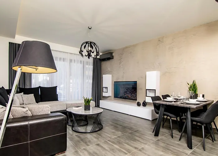 Flats Avenue 236